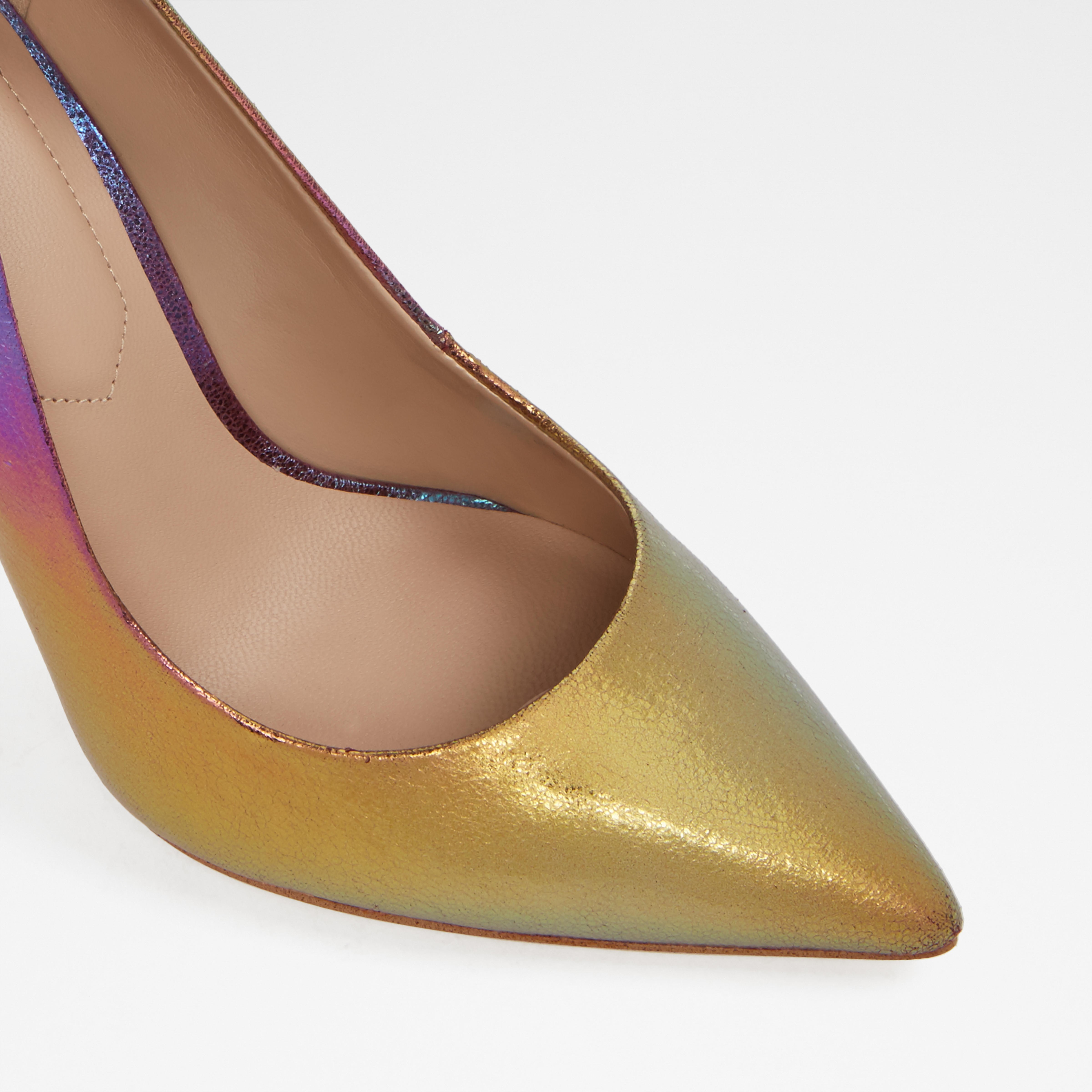 aldo stessy metallic pumps